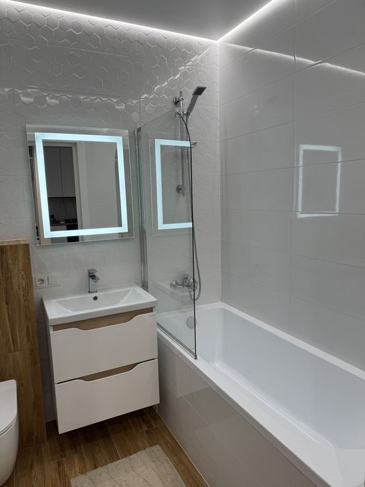 Оренда вул.Стрийська 45 новобуд з ремонтом .Кухня студія та спальня