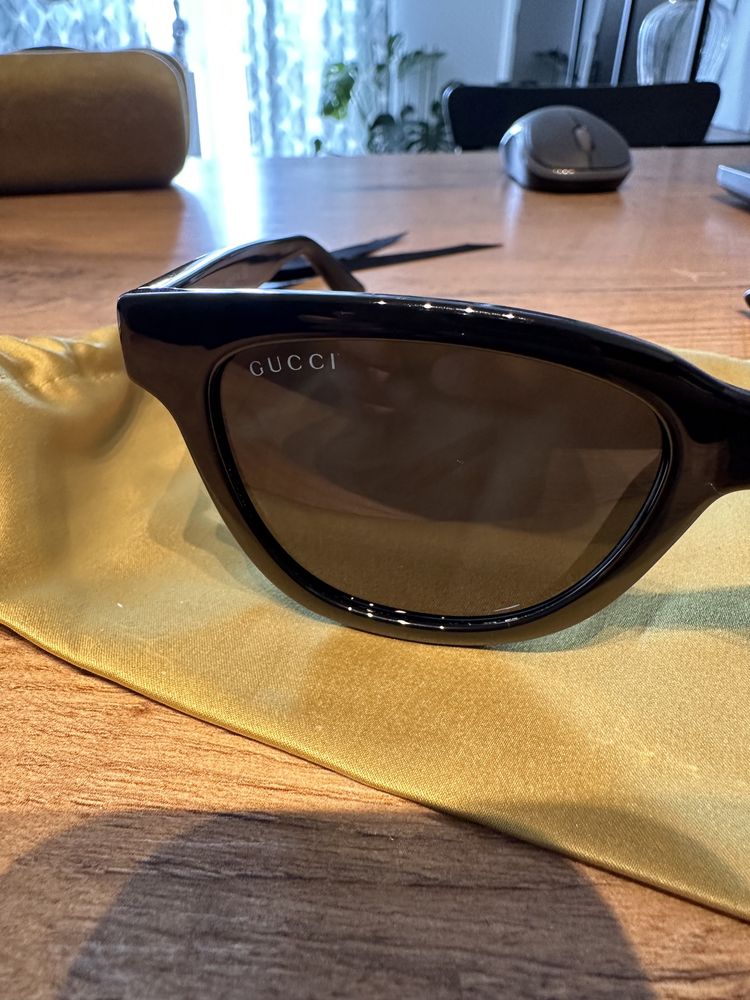 Okulary przeciwsłoneczne Gucci