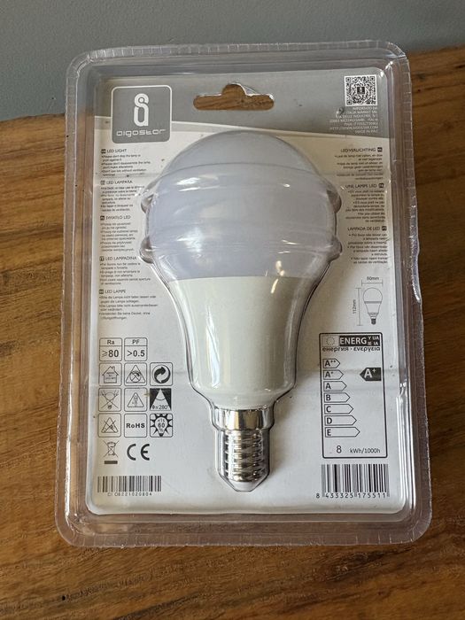 Żarówka LED A60 E14 8W A+ nowa AIGOSTAR
