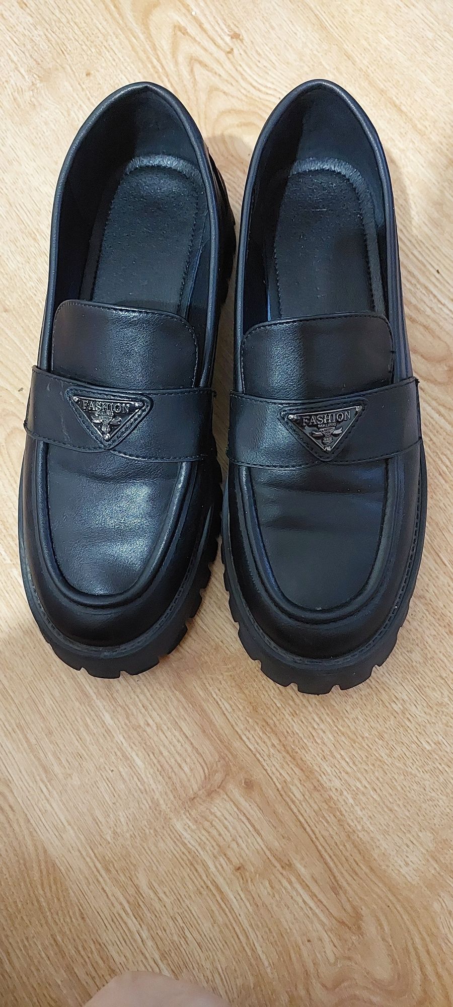 Продам лофери 600