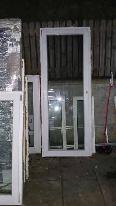 Okno balkonowe 86 x 224.