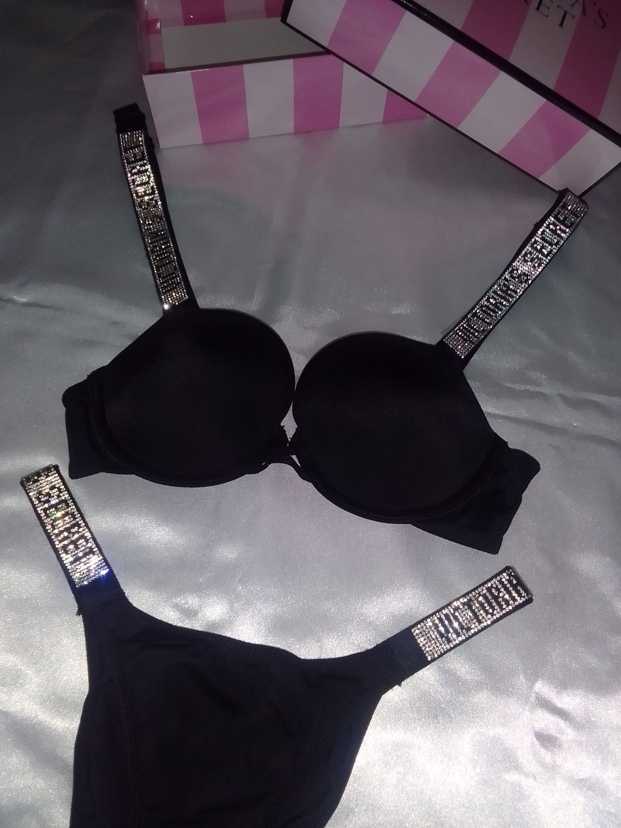 Zestaw bielizny Victoria's Secret