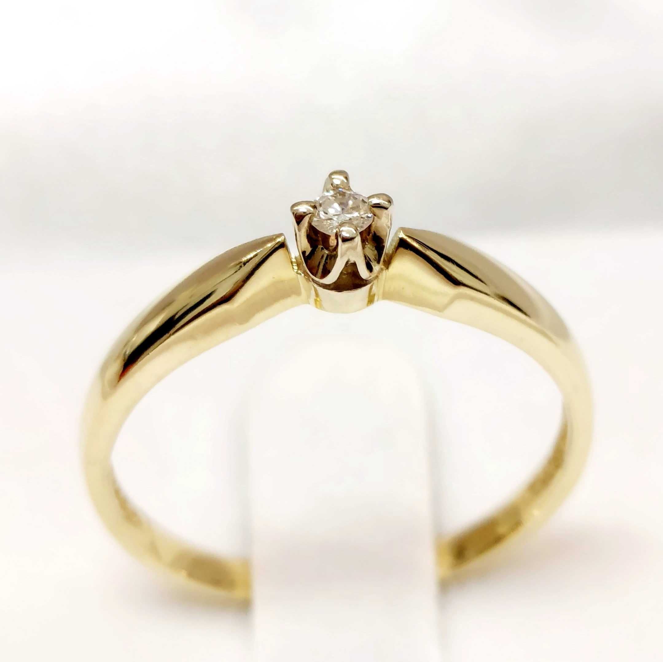 Złoty pierścionek z DIAMENTEM próby 585 14k R.13