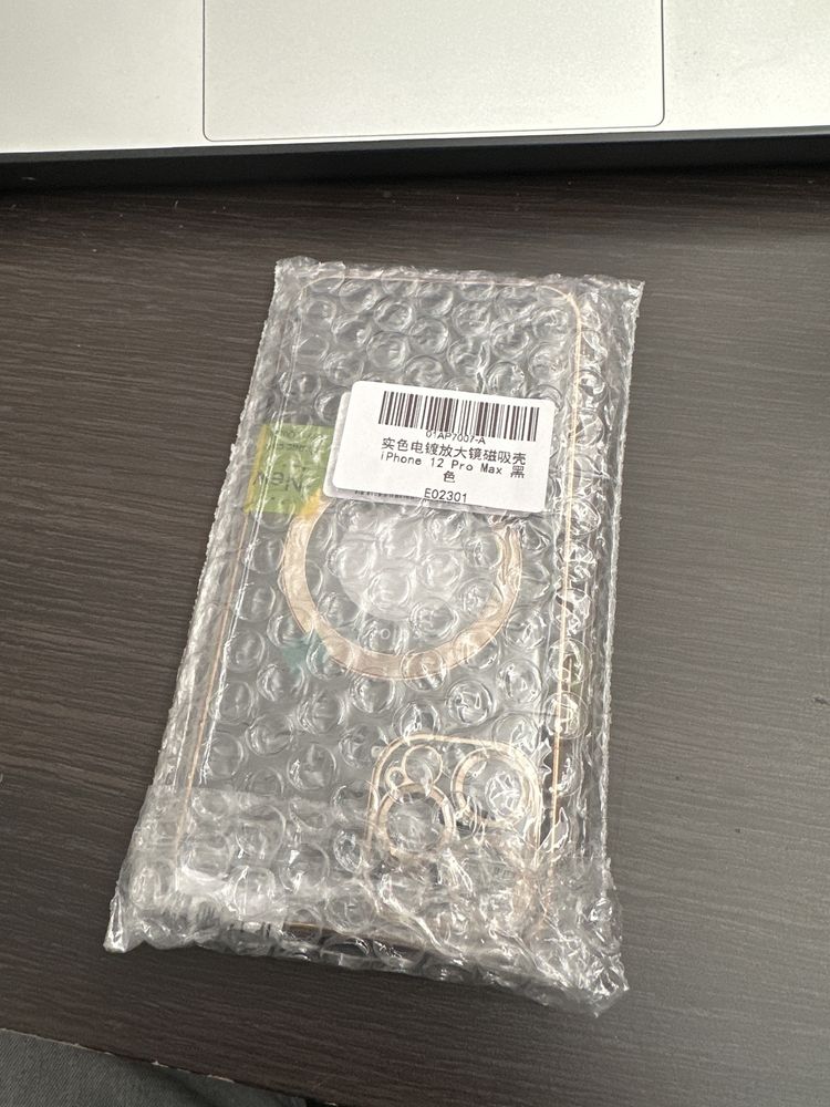 Etui case do IPhone 12 Pro Max czarny złoty lub cristal złoty