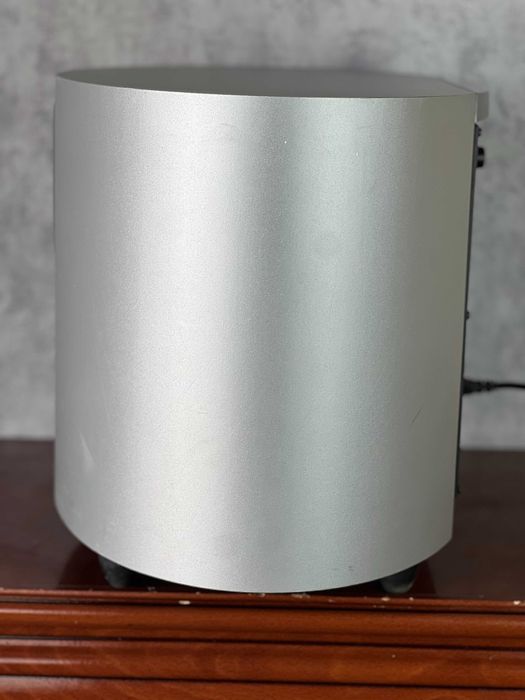 Subwoofer KEF PSW 2500 – 250W, mocny, sprężysty bas do kina i stereo