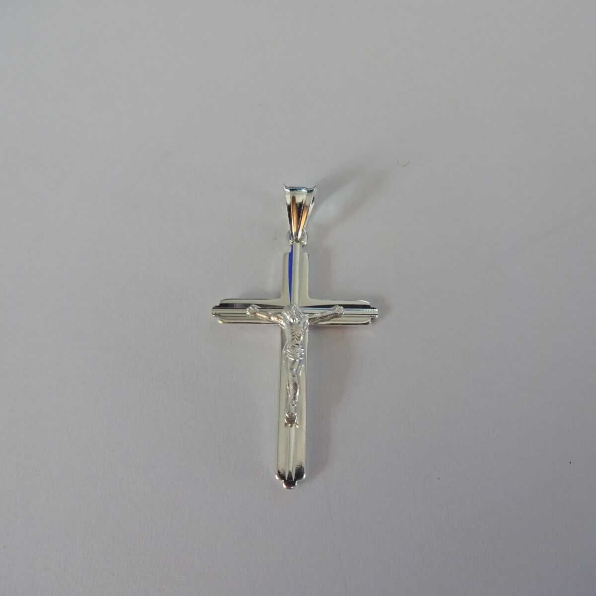Krzyżyk srebrny krzyż srebro 925