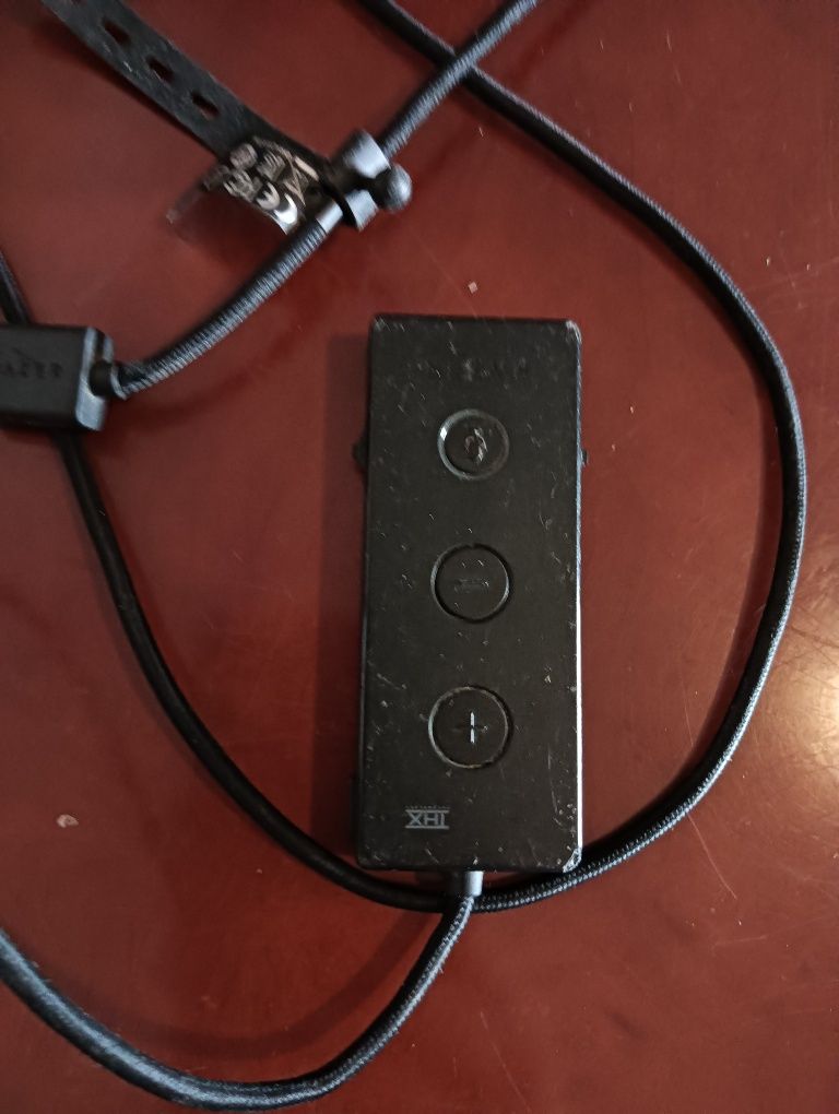 Controlador de audio USB Razer Kraken Tournament edition