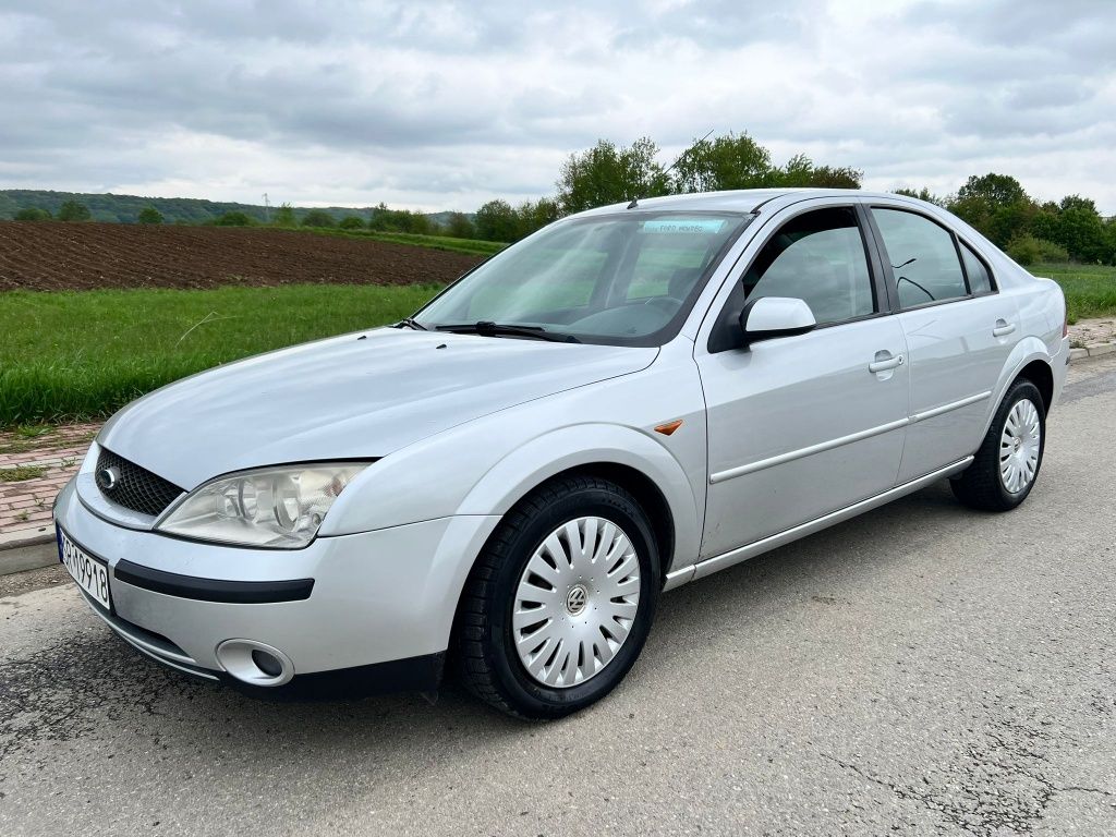 Zadbany Ford Mondeo  2,0d