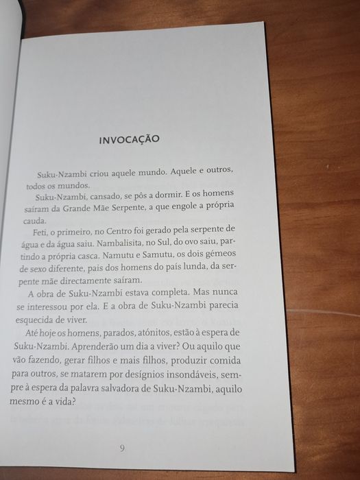 Livro A Fábula do Gágado Velho de Pepetela