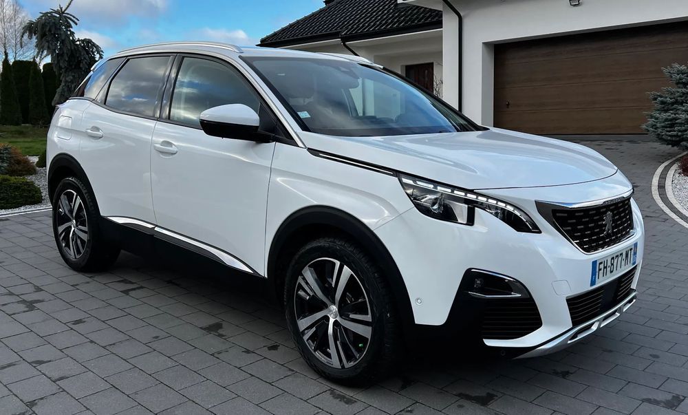 Peugeot 3008 126 Tys_FULL LED_KAMERY_NAVI_super stan_Niski przebieg_elektr klapa