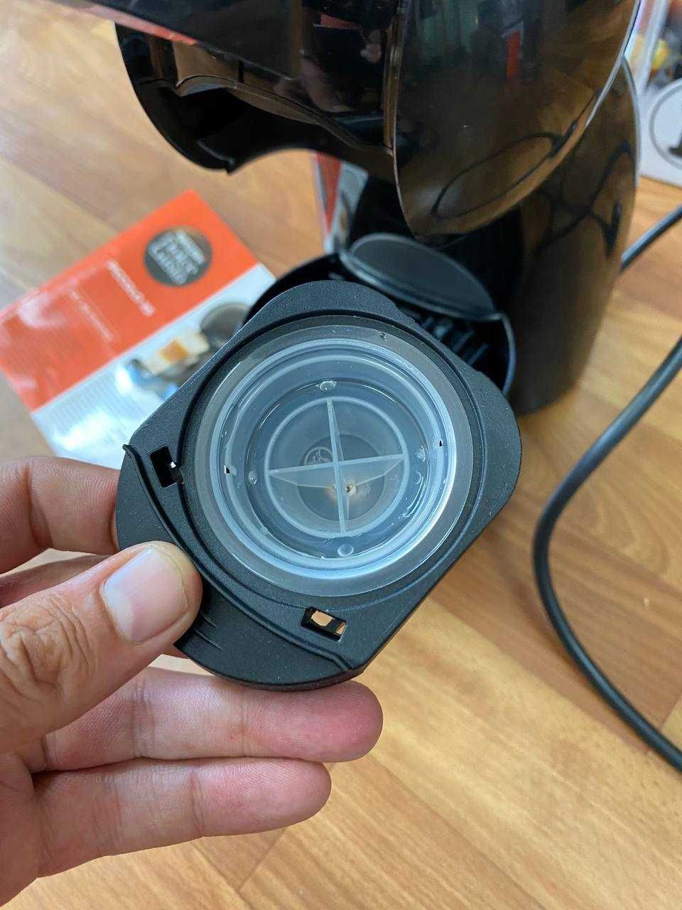 Кавоварка капсульна Nescafe Dolce Gusto Piccolo XS