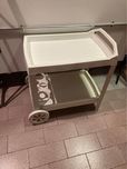 Carrinho auxiliar de exterior branco c/2 rodas