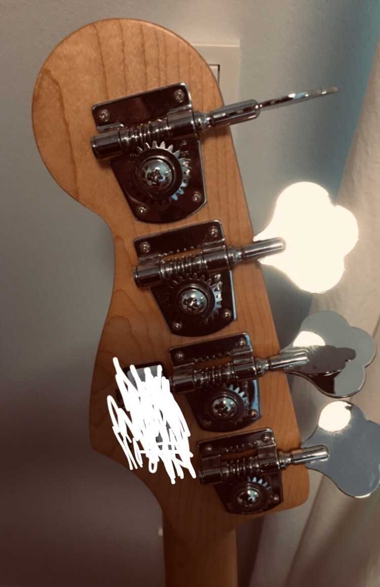 Fender Jazz Bass Deluxe Active 1997, Мексика +кейс Fender USA+ремень