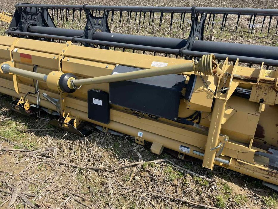 жатка Claas Maxflex 1050