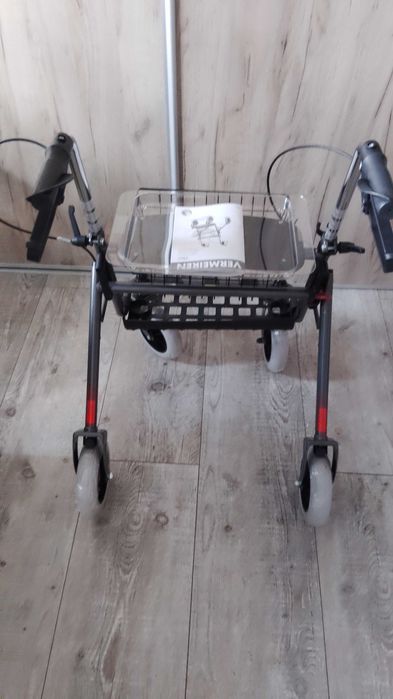 Balkonik stalowy nowy