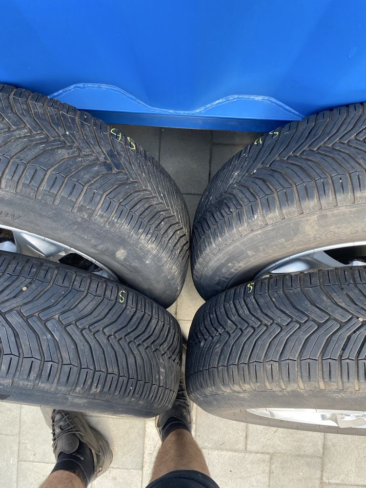 Alufelgi z oponami 215/70 R16 Hyundai IX35 Tucson Kia Sportage ASX