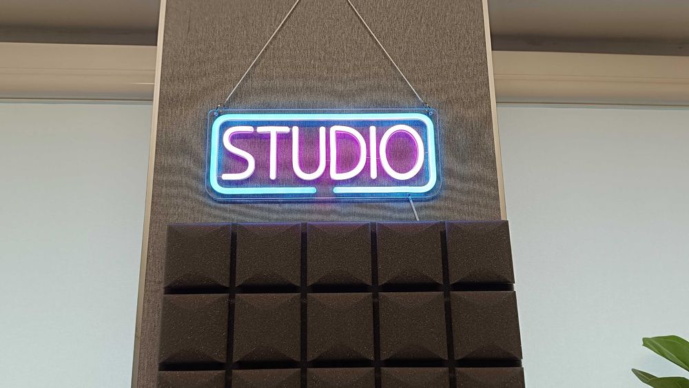 Voucher na nagranie piosenki w studio nagrań w Łodzi. Możliwe wideo.