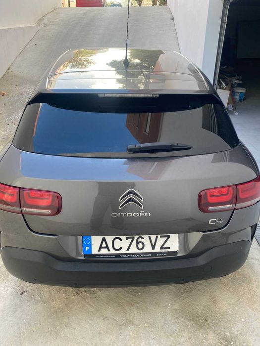 Citroen C4 bem conservado!
