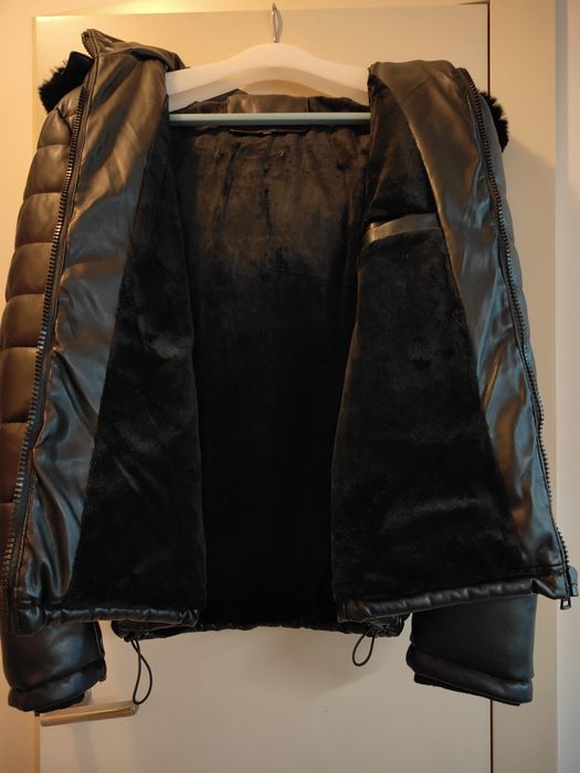 Męska kurtka zimowa z odpinanym kapturem