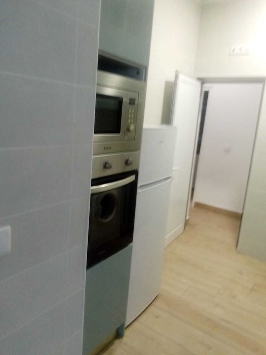 Vaga em Quarto duplo na Flamenga_mulher ou homem