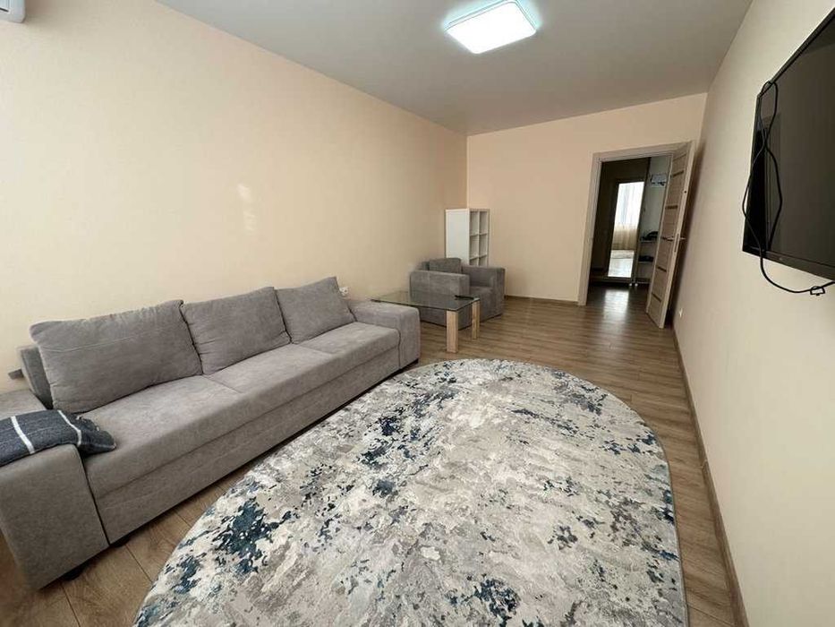 Аренда 2-х ком. квартиры ул. Набережная Победы