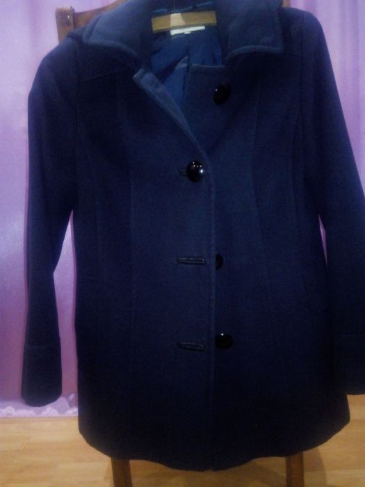 Пальто жіноче ,синього кольору 26 розмір
