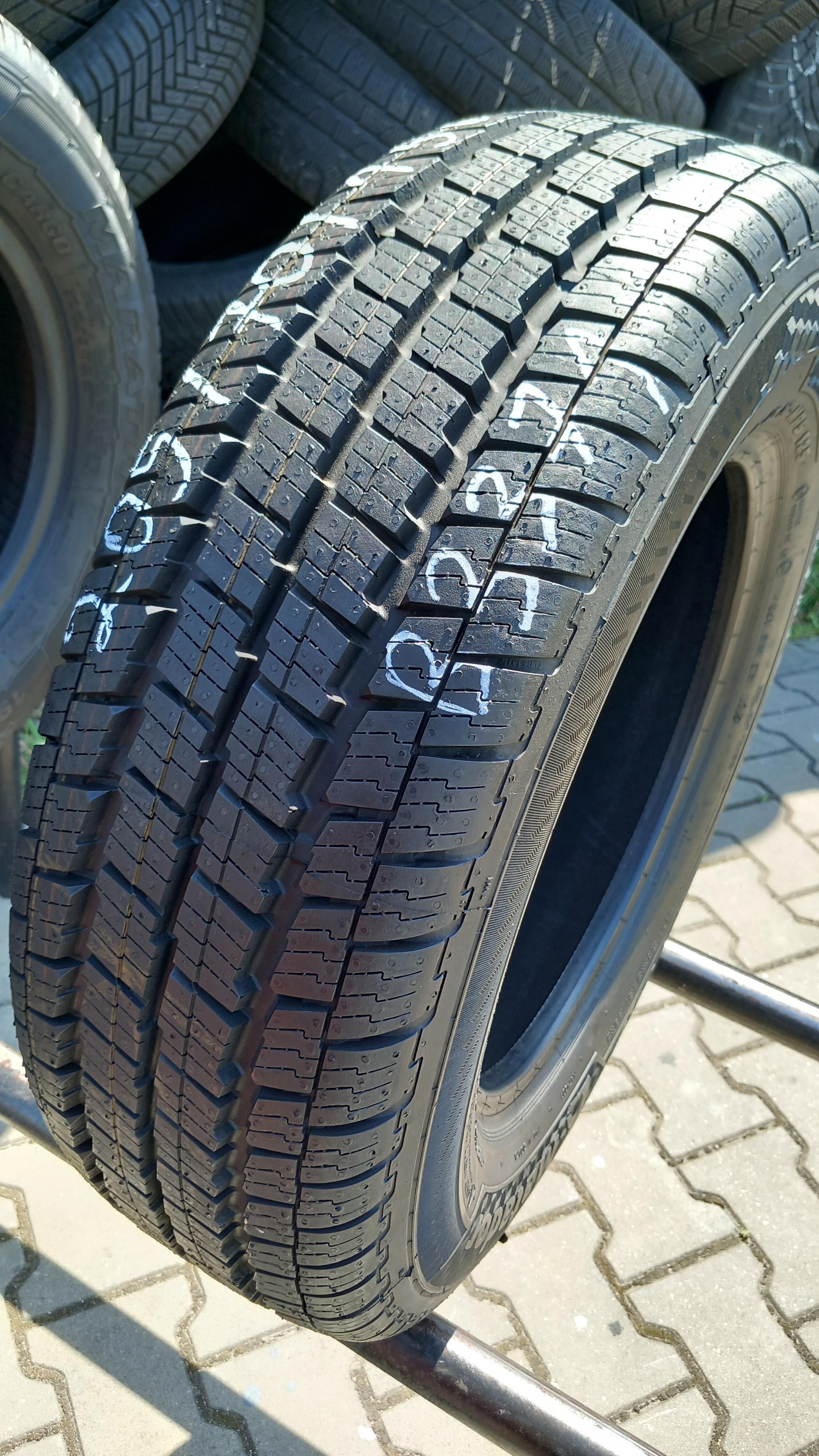 205/70/15C Matador Variant All Weather MPS 125 106/104R