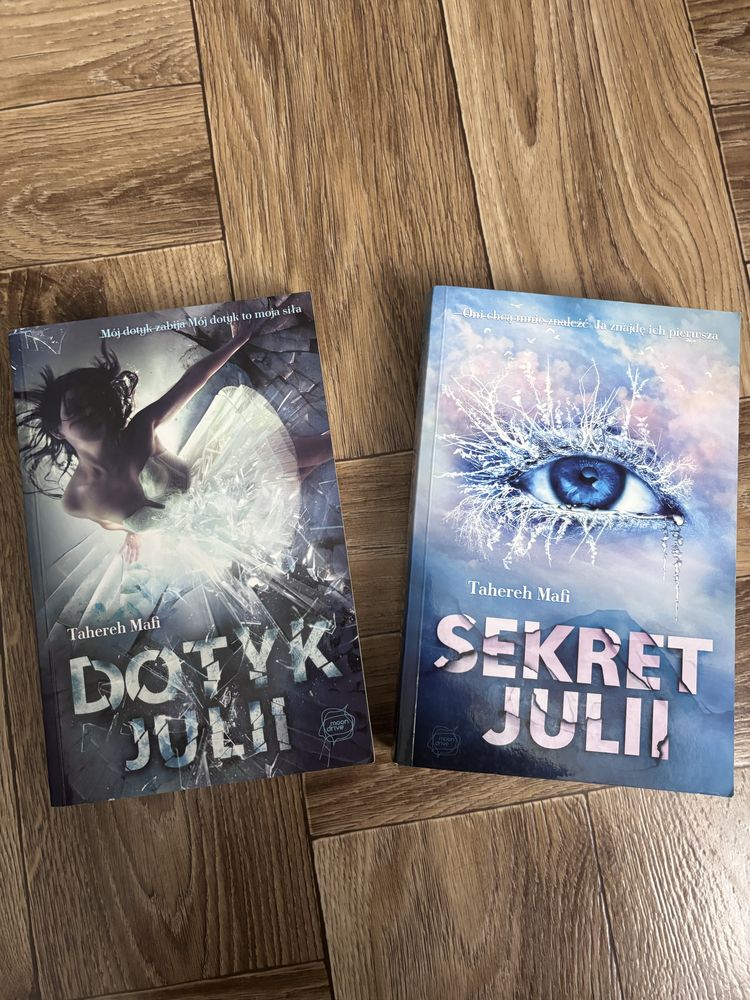 Dotyk Julii  + sekret Julii
