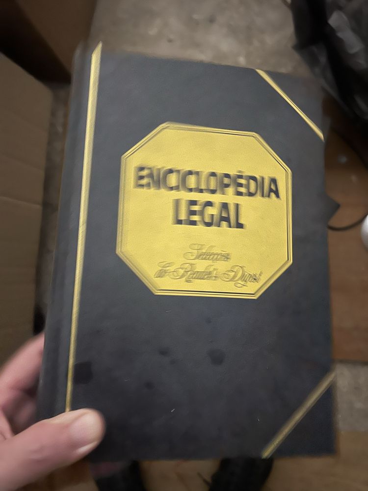 Livro encicolpedia legal