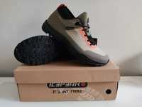 Nowe buty trekkingowe Icepeak