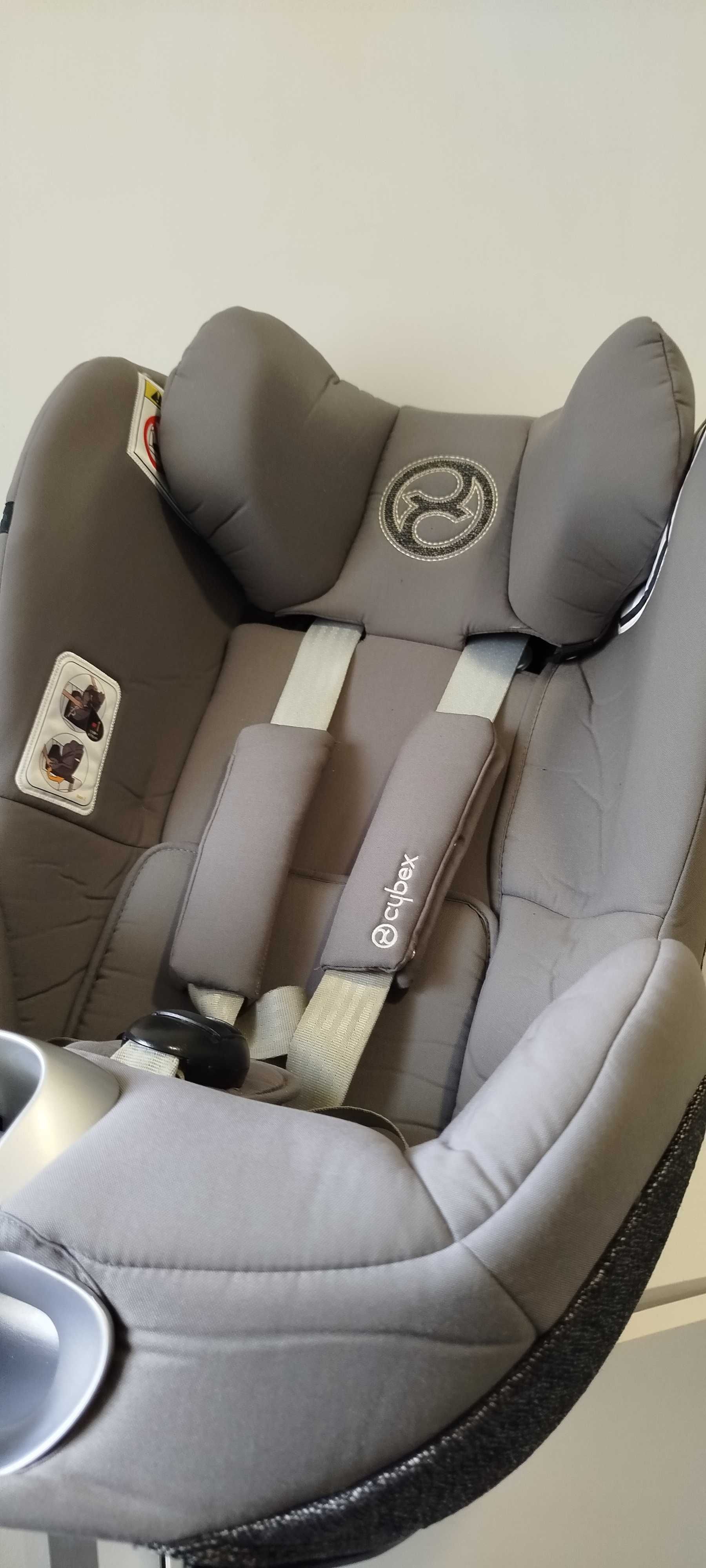 Cadeira auto Cybex Sirona Zi-size e sistema isofix.Otimo estado