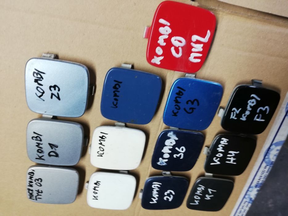 Zaślepka zderzaka haka tylnego tył Ford Focus mk2 kombi 04-07r kolory