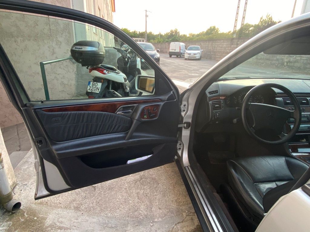 Vendo Mercedes Benz w210