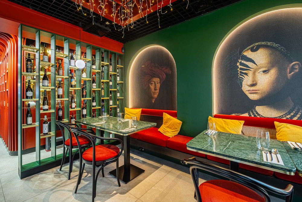 REGAŁ NA WINO/ regał do restauracji - producent mebli HoReCa