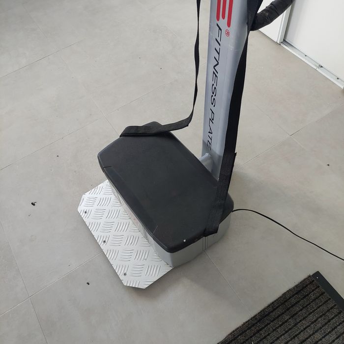 Plate-forme oscillant vibrante