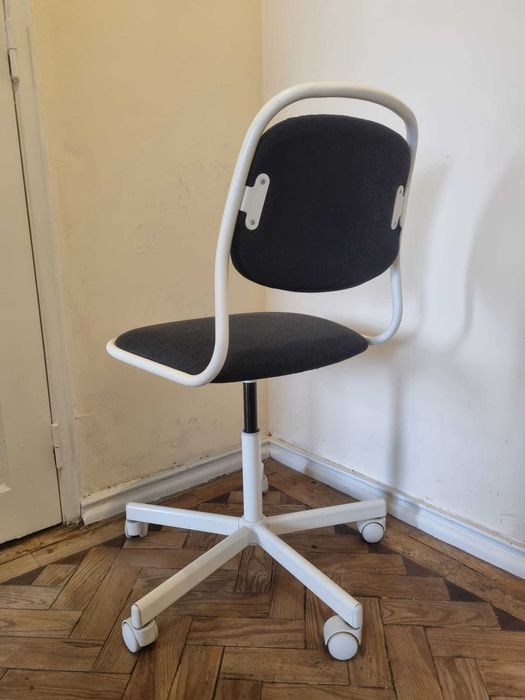 Cadeira Escritório IKEA ÖRFJÄLL - Azul/branca