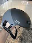 Kask audi sport na hulajnoge rower rozmiar S lub M