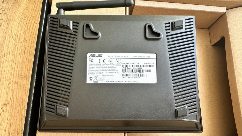ASUS RT-N10E WI-FI  роутер маршрутизатор
