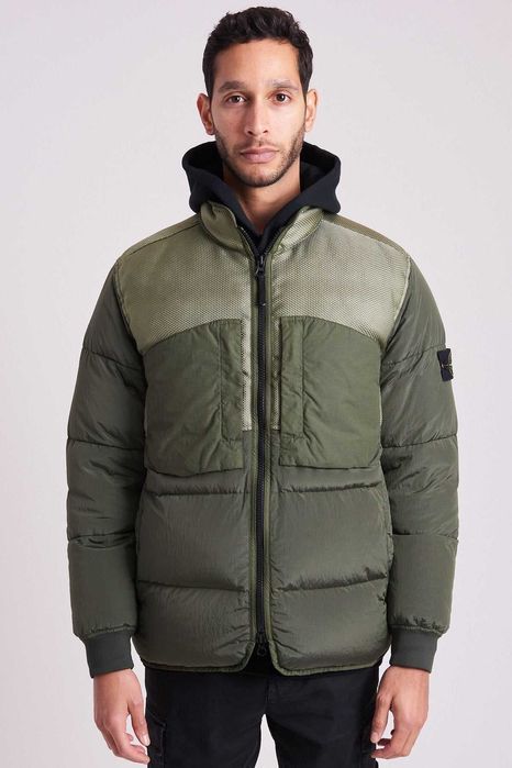 Куртка STONE ISLAND 42840 Nylon Mix Down-TC Jacket Olive