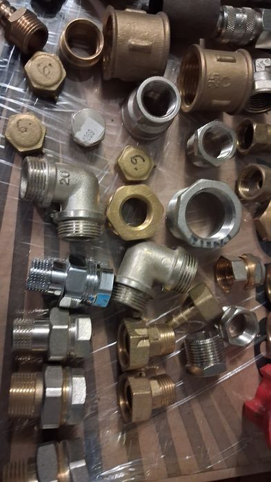 Фитинги остатки от ремонта