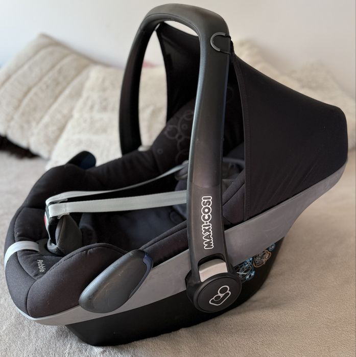 Продам втокрісло Maxi Cosi Pebble 360 Pro2