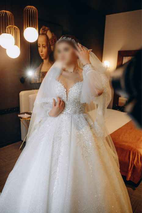 Продам Весільну сукню