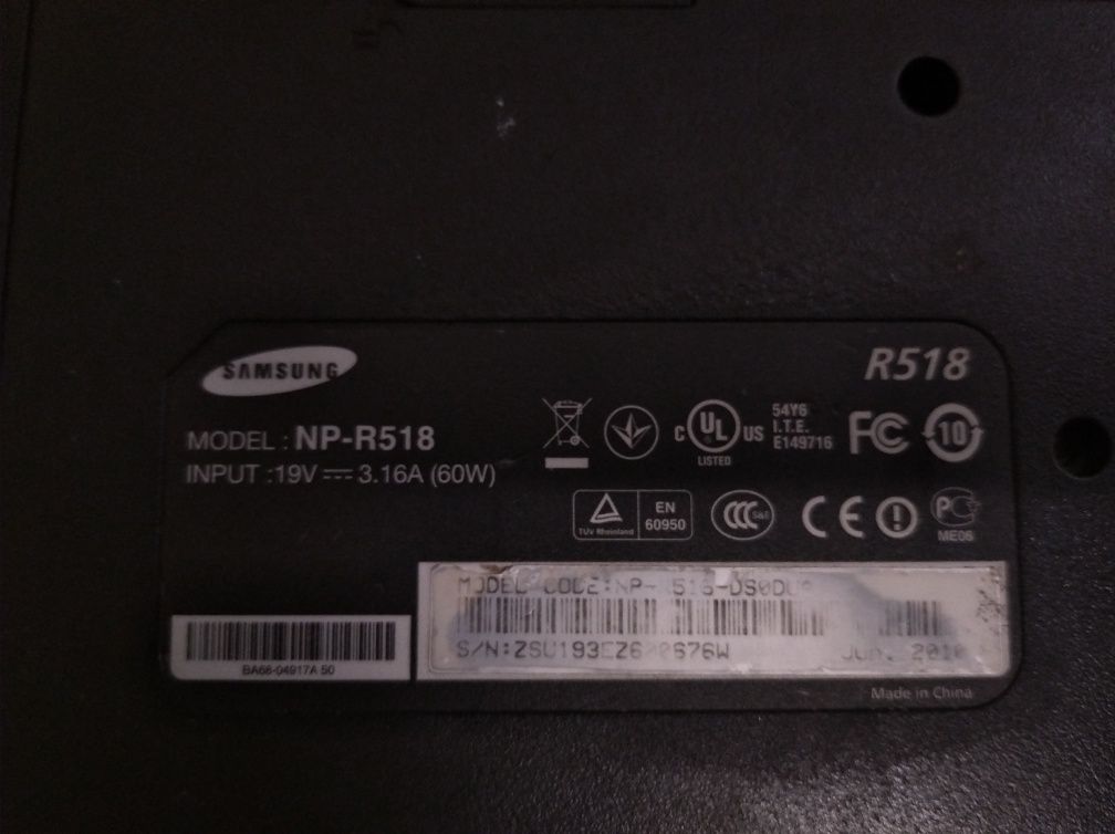 Samsung NP-R518 на розбирання