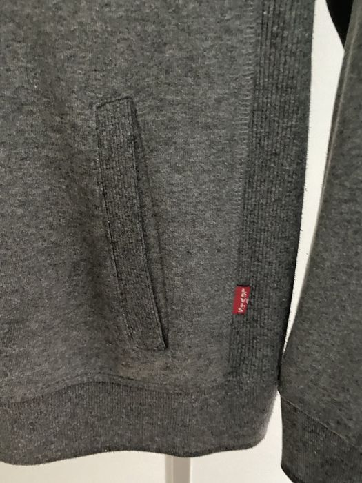 Camisola com capuz