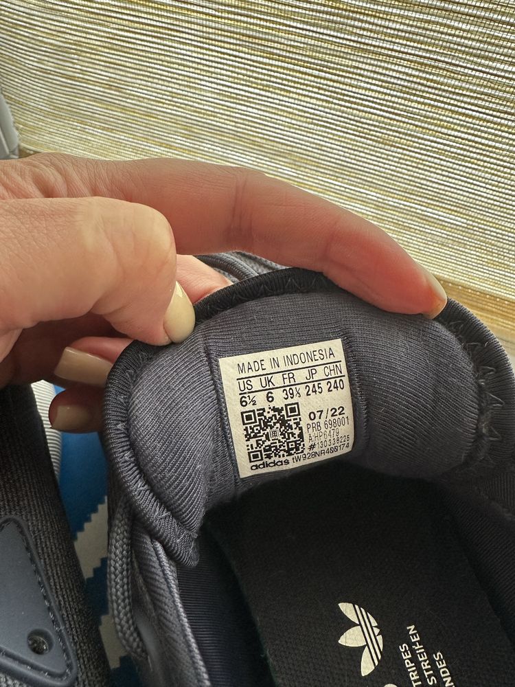Buty adidas oryginal