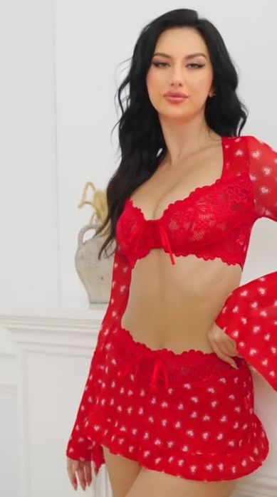 Еротичний комплект жіночої білизни.