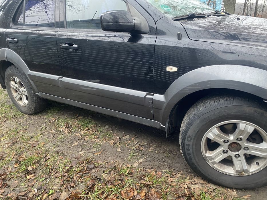 Kia Sorento …………………..