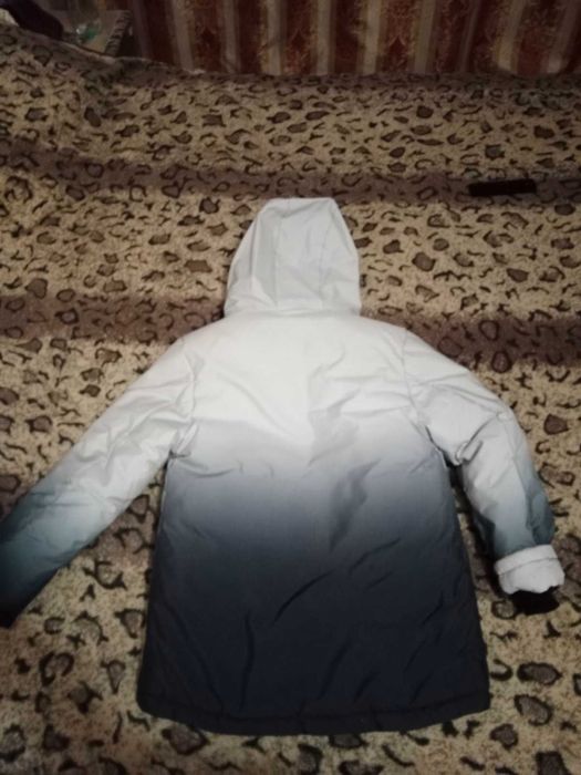 Зимова курта на хлопчика 10-12 років