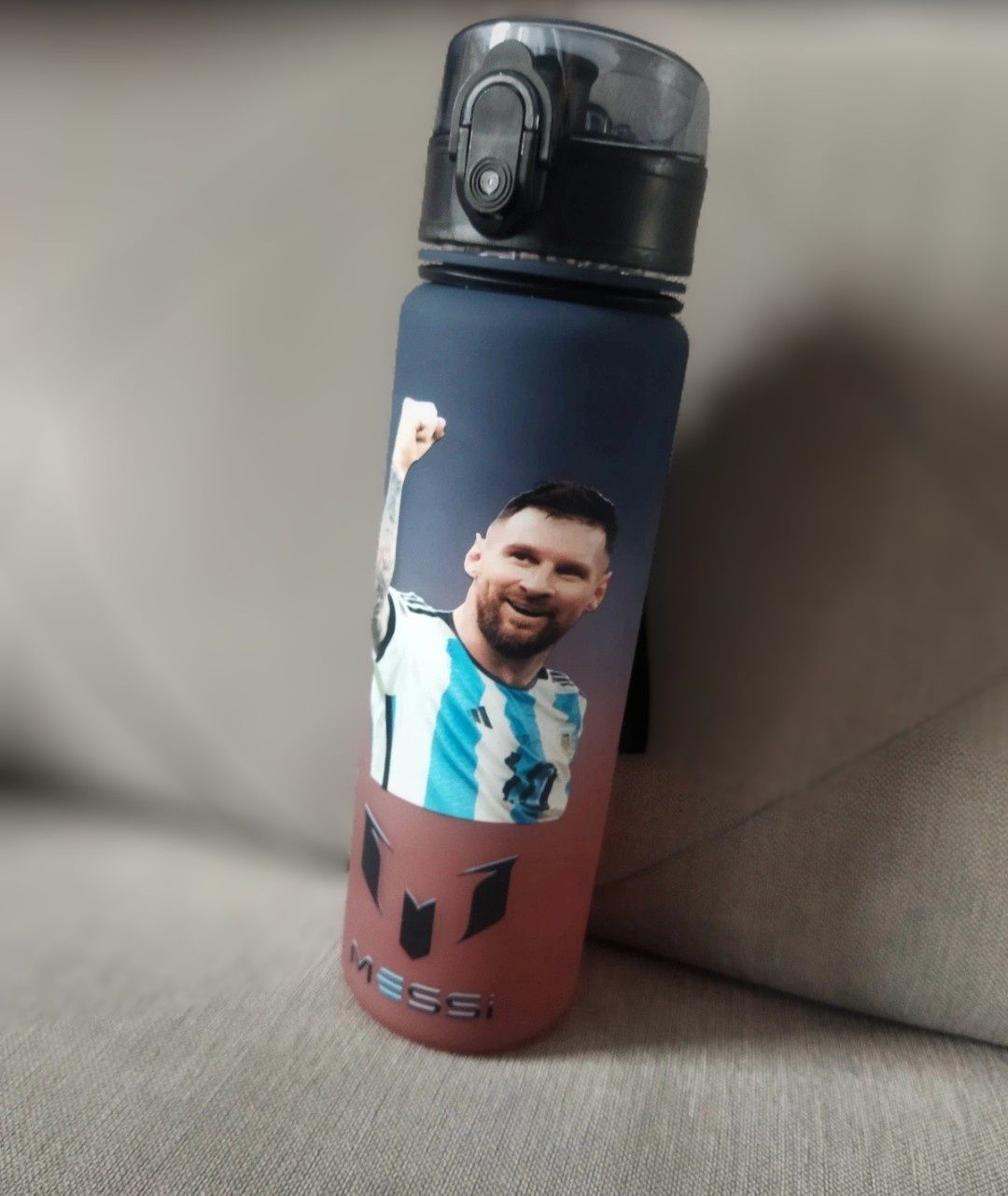 Nowy bidon Leo Messi piłkarski na trening