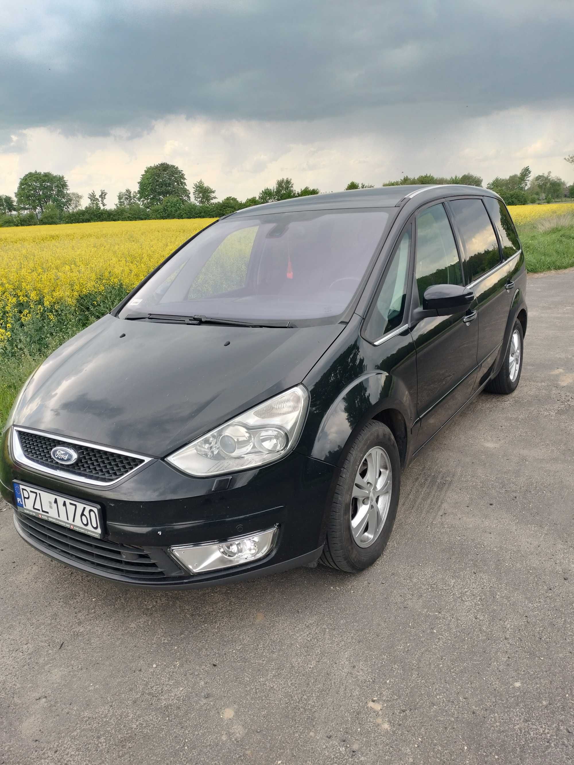 Ford Galaxy mk3.